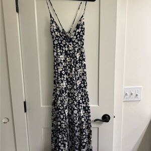 Chic Floral Maxi Dress in Navy and White